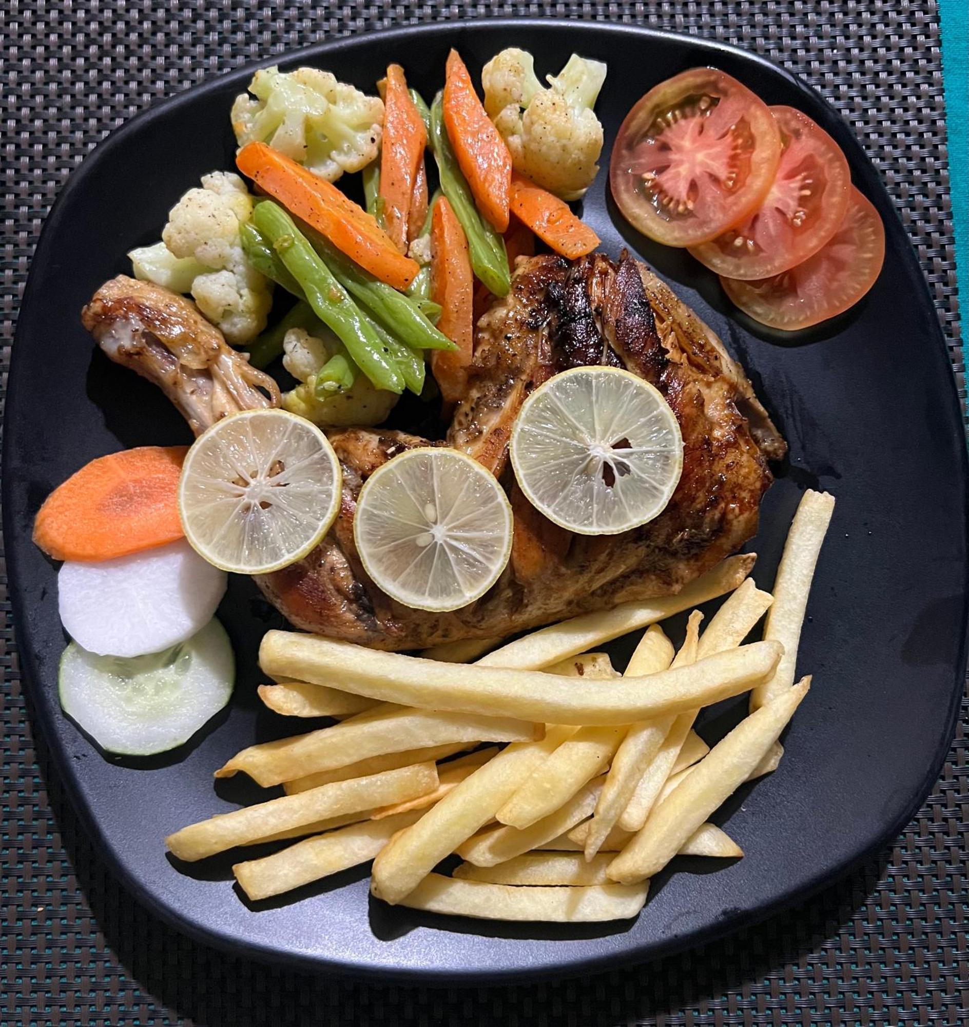 Hotel Tharu Garden And Beer Bar شيتوان المظهر الخارجي الصورة